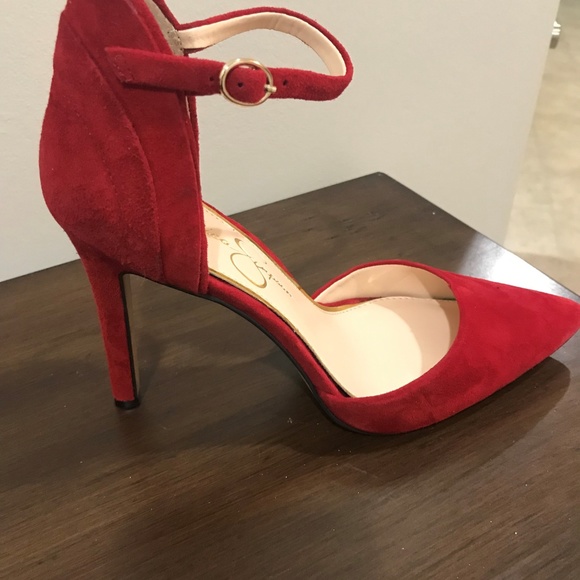 Designer Shoes - Picture 2 of 3